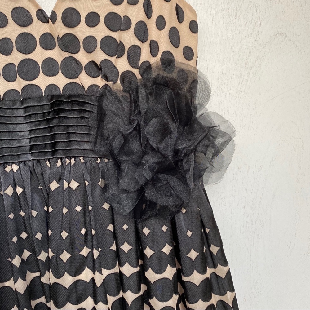 Anthropologie Burlapp Tan Polka Dot Tulle Dress with Removable Flower – Size 8 - Picture 4 of 10